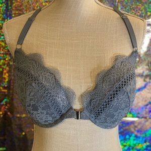 Victoria Secret front closure bra